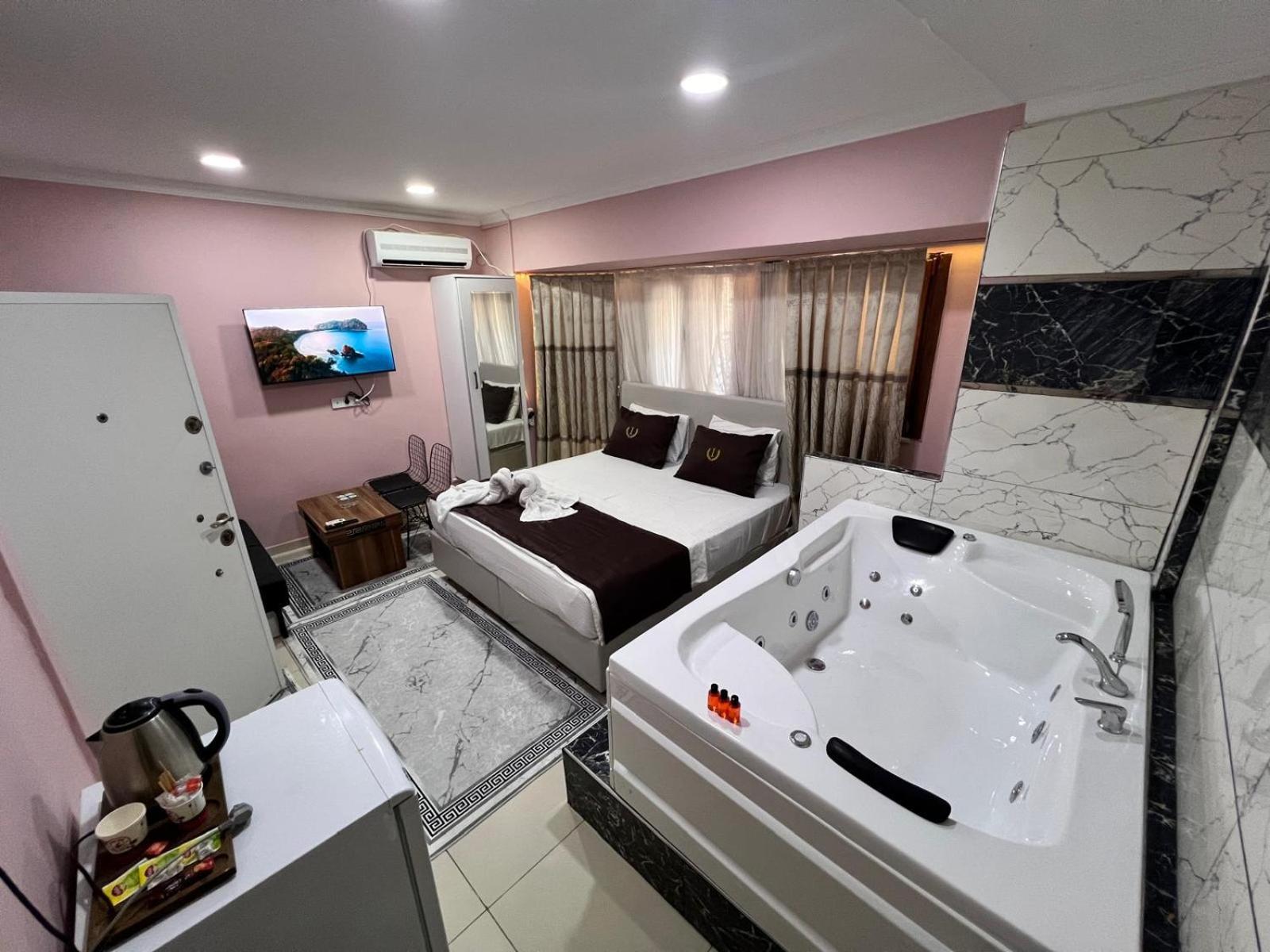 Istanbul Palace Hotel Kültér fotó